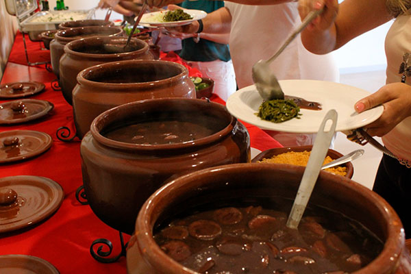 Buffet de Feijoada em Domicílio